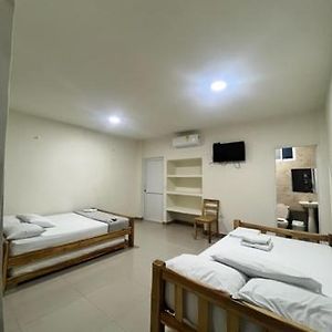 Habitación Familiar con Cama King